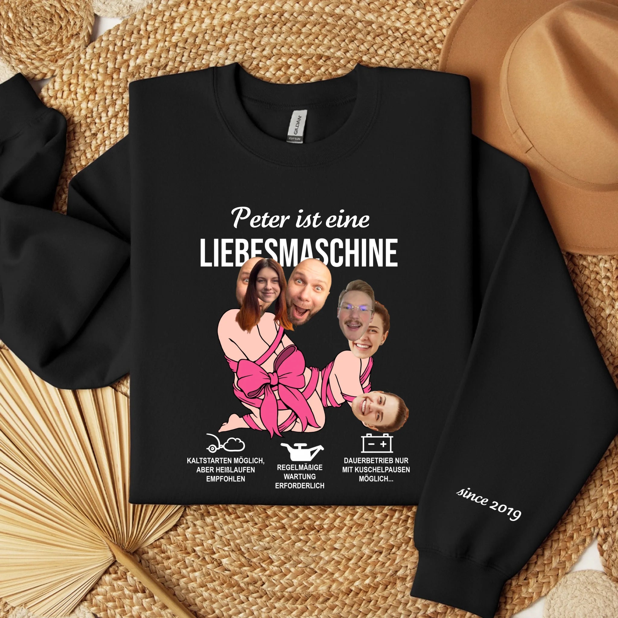 mockup sweater arm black 2